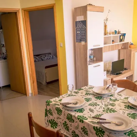 Apartment Elza *